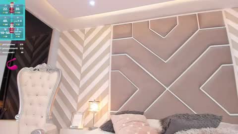 giannasue online show from 12-19-24, 02:12