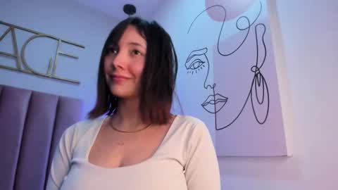 giannasue online show from 01-28-25, 02:21