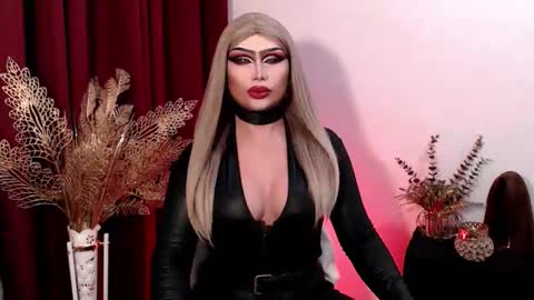 Snapshot of giaxxx01 chatting on 02-17-26, 05:59 Gia X online show from 02-17-26, 05:59