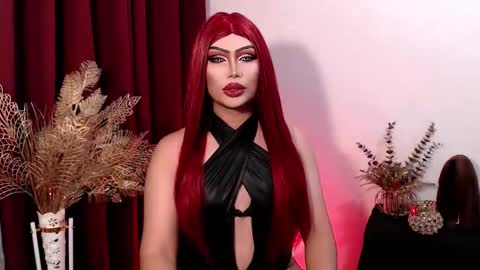 Snapshot of giaxxx01 chatting on 02-19-26, 05:25 Gia X online show from 02-19-26, 05:25