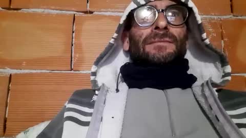 Corrado online show from 11-26-25, 03:35