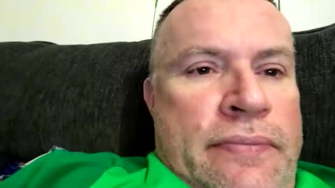 Snapshot of giddyup2222222 chatting on 02-12-26, 02:28 giddyup2222222 online show from 02-12-26, 02:28