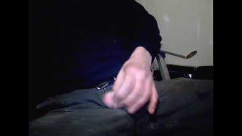 Snapshot of giftedbiker11 chatting on 02-22-25, 05:55 giftedbiker online show from 02-22-25, 05:55