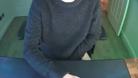 Snapshot of giftexx chatting on 12-16-25, 07:08 giftexx online show from 12-16-25, 07:08