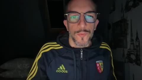 Gigi online show from 03-22-26, 05:11