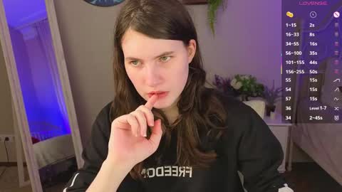 gigi_myav online show from 05-17-26, 03:30