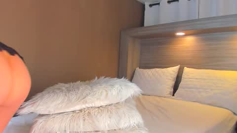 Snapshot of gigi_wilden chatting on 01-06-26, 11:25 gigi wilden online show from 01-06-26, 11:25