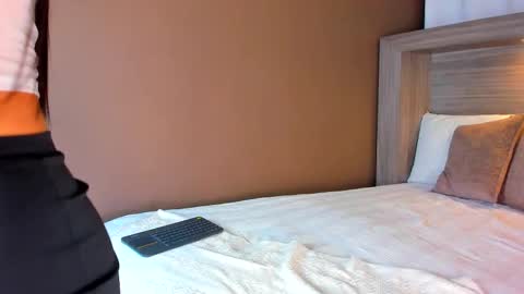 Snapshot of gigi_wilden chatting on 02-11-26, 11:15 gigi wilden online show from 02-11-26, 11:15