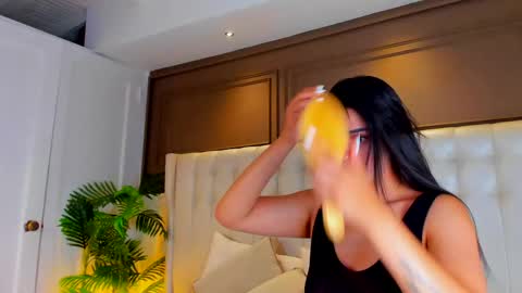 Snapshot of gigi_wilden chatting on 05-27-26, 11:18 gigi wilden online show from 05-27-26, 11:18