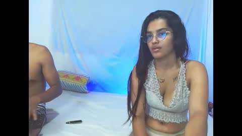 gigiilove24 online show from 09-14-25, 08:57