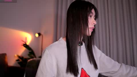 GIGI online show from 12-04-25, 06:12