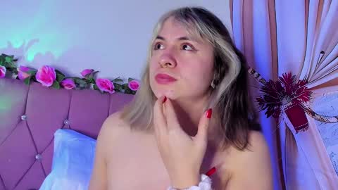 Snapshot of gilakat chatting on 12-25-24, 09:24 gilakat online show from 12-25-24, 09:24