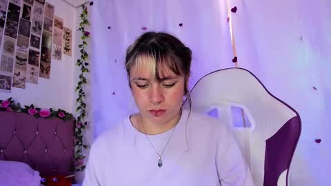 Snapshot of gilakat chatting on 02-19-25, 11:38 gilakat online show from 02-19-25, 11:38