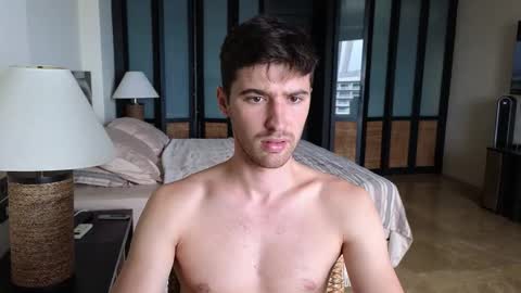 Snapshot of gilbertogonzales chatting on 11-17-25, 04:07 gilbertogonzales online show from 11-17-25, 04:07