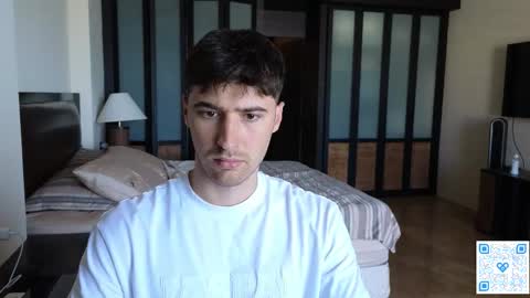 Snapshot of gilbertogonzales chatting on 12-17-25, 03:56 gilbertogonzales online show from 12-17-25, 03:56