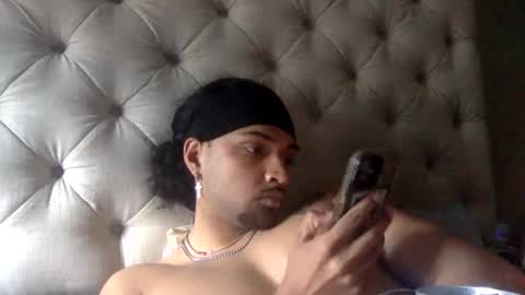 Snapshot of gilbone_gattsby chatting on 04-07-26, 04:18 gilbone_gattsby online show from 04-07-26, 04:18