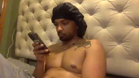 Snapshot of gilbone_gattsby chatting on 04-11-26, 06:29 gilbone_gattsby online show from 04-11-26, 06:29