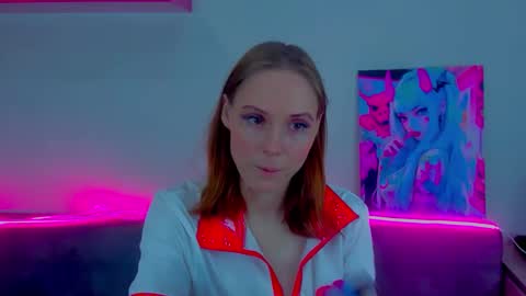 Snapshot of gina_lovelyy chatting on 09-13-25, 03:06 Gina online show from 09-13-25, 03:06