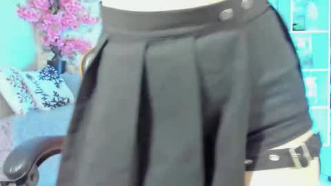 Snapshot of gina_lovelyy chatting on 05-03-26, 01:11 Gina online show from 05-03-26, 01:11