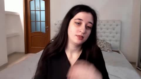 Kate online show from 01-08-25, 09:32