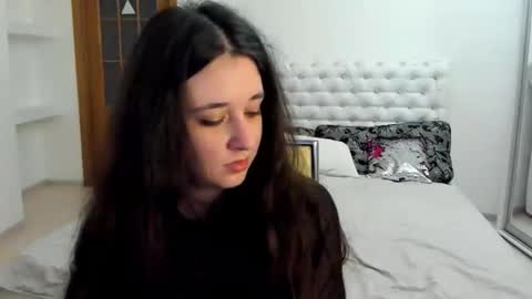 Kate online show from 10-18-25, 08:48