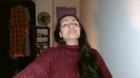 Snapshot of ginaoneon chatting on 12-16-24, 08:05 GinaONeon online show from 12-16-24, 08:05