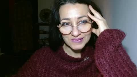 Snapshot of ginaoneon chatting on 12-22-24, 08:25 GinaONeon online show from 12-22-24, 08:25