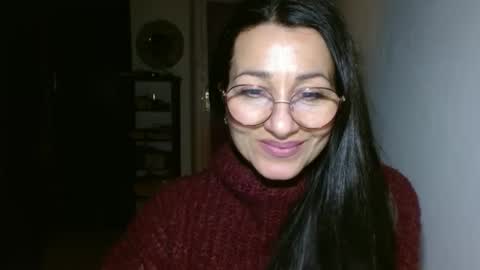 Snapshot of ginaoneon chatting on 12-31-24, 12:21 GinaONeon online show from 12-31-24, 12:21