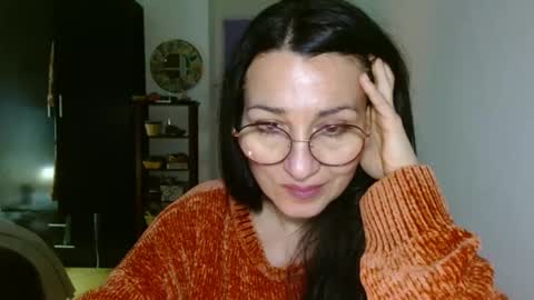 Snapshot of ginaoneon chatting on 01-02-25, 11:38 GinaONeon online show from 01-02-25, 11:38