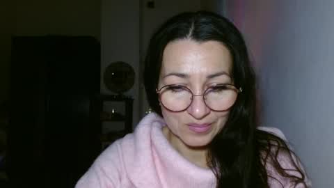 Snapshot of ginaoneon chatting on 01-17-25, 09:39 GinaONeon online show from 01-17-25, 09:39