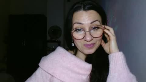 Snapshot of ginaoneon chatting on 01-31-25, 08:33 GinaONeon online show from 01-31-25, 08:33