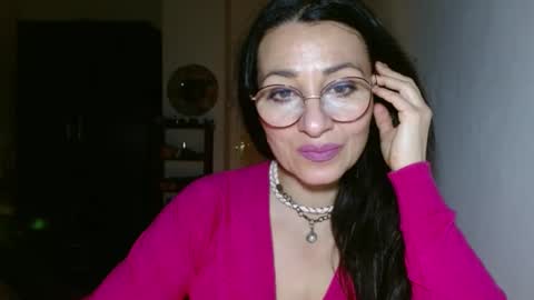 Snapshot of ginaoneon chatting on 02-11-25, 10:50 GinaONeon online show from 02-11-25, 10:50