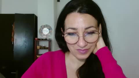 Snapshot of ginaoneon chatting on 02-12-25, 11:07 GinaONeon online show from 02-12-25, 11:07