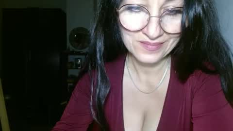 Snapshot of ginaoneon chatting on 02-26-25, 12:05 GinaONeon online show from 02-26-25, 12:05
