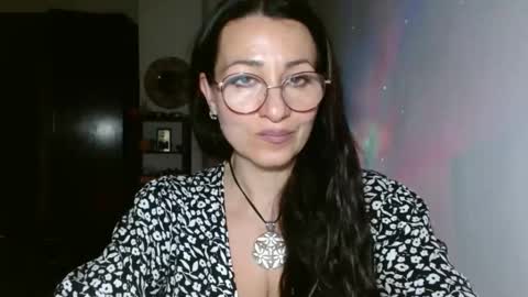 Snapshot of ginaoneon chatting on 03-05-25, 11:05 GinaONeon online show from 03-05-25, 11:05