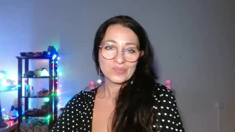 Snapshot of ginaoneon chatting on 10-07-25, 07:00 GinaONeon online show from 10-07-25, 07:00