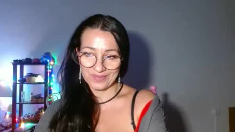 Snapshot of ginaoneon chatting on 10-20-25, 07:03 GinaONeon online show from 10-20-25, 07:03