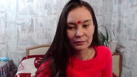 ginaxsoulah   online show from 12-12-24, 11:18