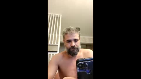 Snapshot of gindrie chatting on 01-10-26, 10:50 Gabriel online show from 01-10-26, 10:50