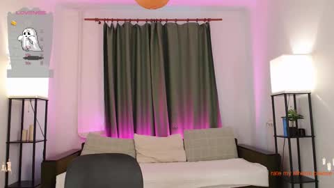 Snapshot of ginger__cute chatting on 10-31-25, 09:10 I will be online from Thursday to Monday from 7am to 3pm Amsterdam time online show from 10-31-25, 09:10