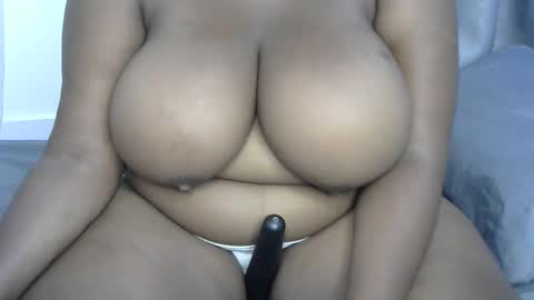 Snapshot of ginger_babes1 chatting on 10-17-25, 07:22 ginger_babes1 online show from 10-17-25, 07:22