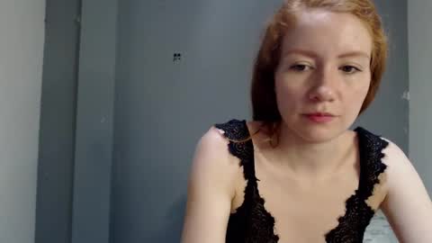Snapshot of ginger_giirl chatting on 11-13-25, 12:53 Ginger online show from 11-13-25, 12:53
