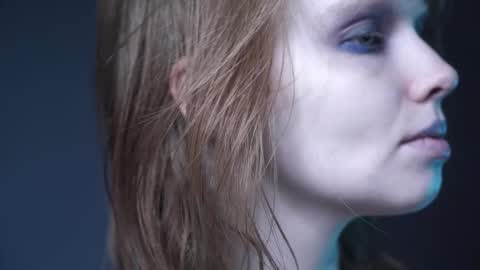        im expecting 350 thumbs up on my altar   online show from 11-03-25, 09:59