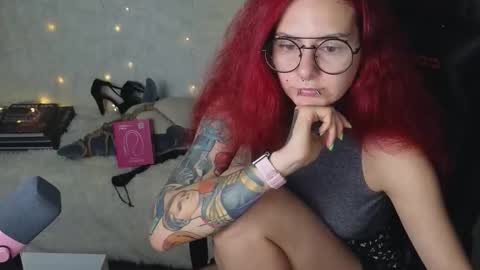 Snapshot of ginger_stay chatting on 09-26-25, 12:09 Ginger online show from 09-26-25, 12:09