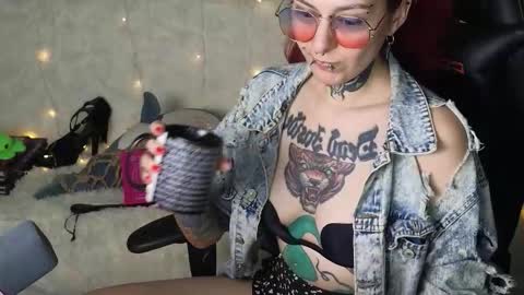 Snapshot of ginger_stay chatting on 10-14-25, 07:03 Ginger online show from 10-14-25, 07:03