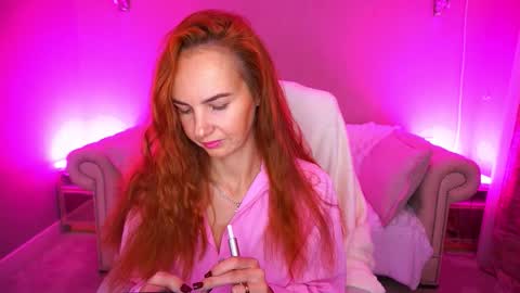 GinegerGazee online show from 11-10-25, 07:29