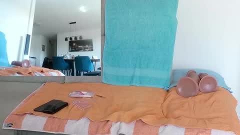 GingerPink online show from 03-22-26, 11:02