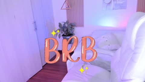 Kendall online show from 01-17-25, 05:41