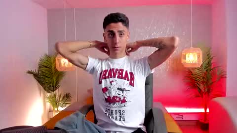 Gio Carangi online show from 03-10-26, 04:06