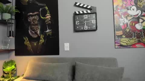 Snapshot of giorgio_leone2 chatting on 02-28-25, 01:26 Giorgio leone online show from 02-28-25, 01:26